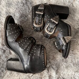 Freebird By Steven Violet Size 8